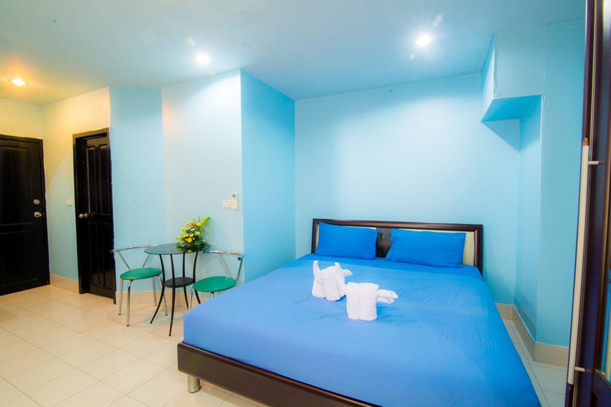 De Apartment Pattaya Extérieur photo