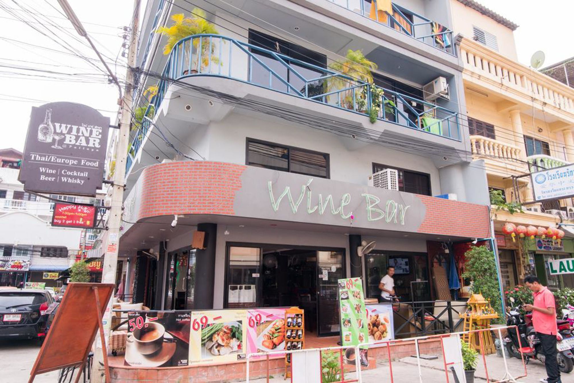 De Apartment Pattaya Extérieur photo